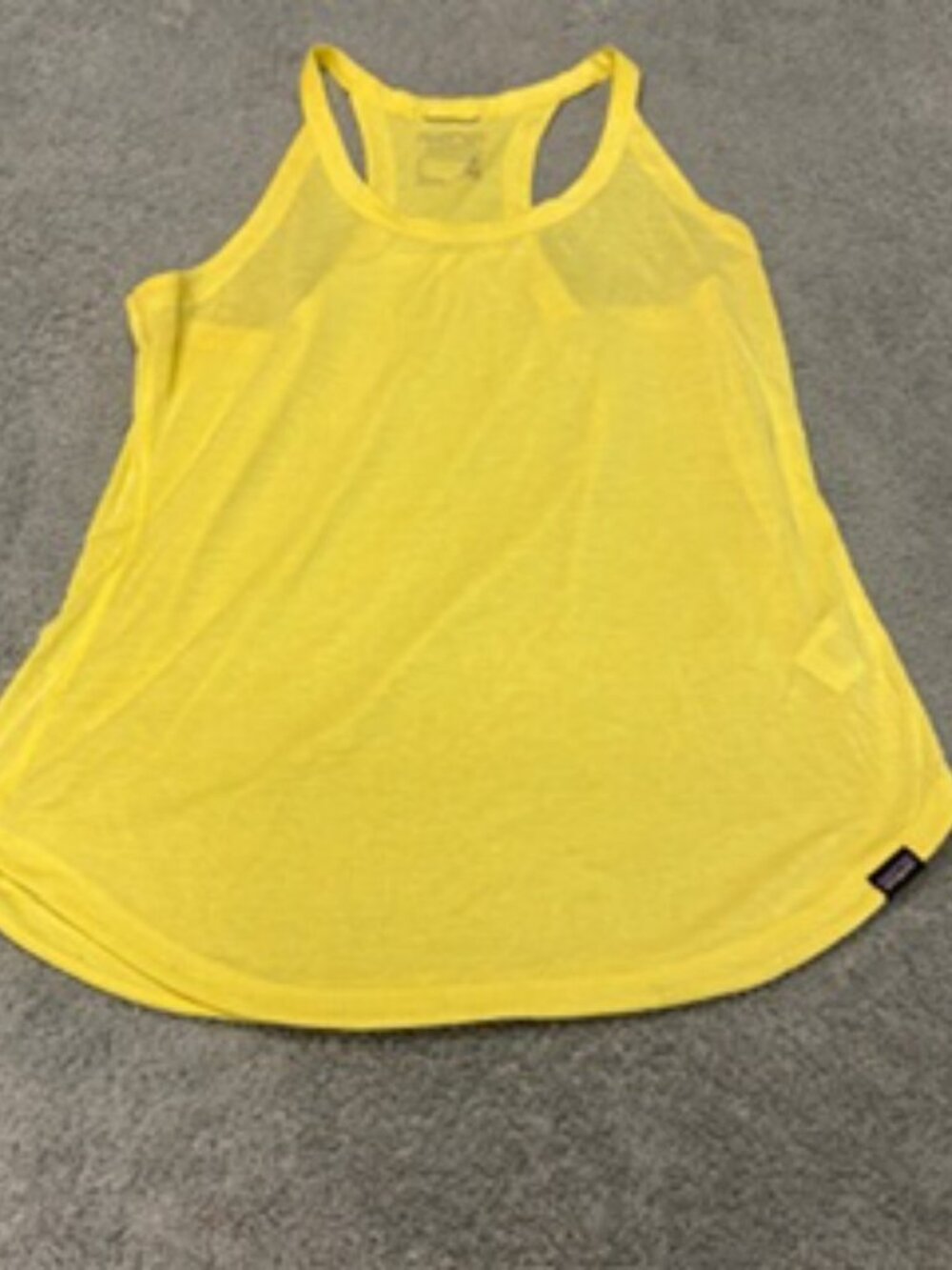 Patagonia Tank Top Women's L Yellow Capilene Cool Trail Hiking Camping Racerback